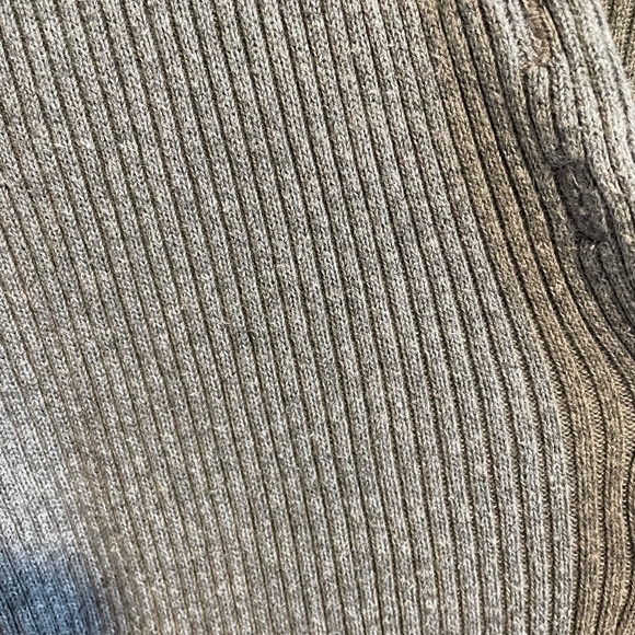 ❌SOLD!❌ Y2K 90s VTG Ribbed Button Down Grey Crop Top size Small - Picture 4 of 8